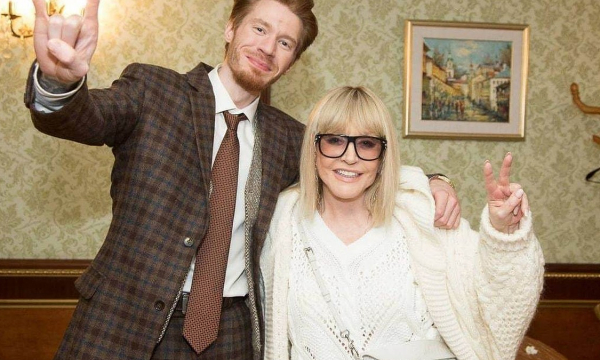 В загородный дом Аллы Пугачевой не смогли найти жильцов: 